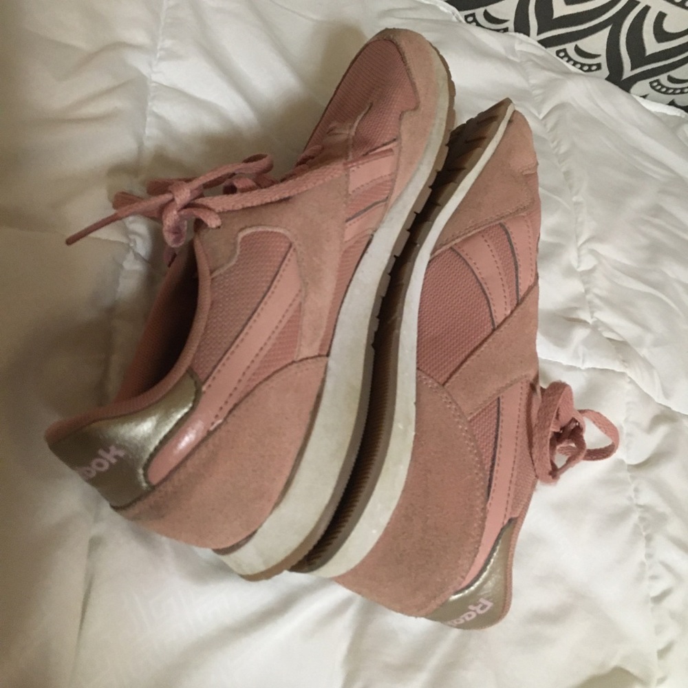 Pink Reebok Tennis Shoes - Picture 2 of 3